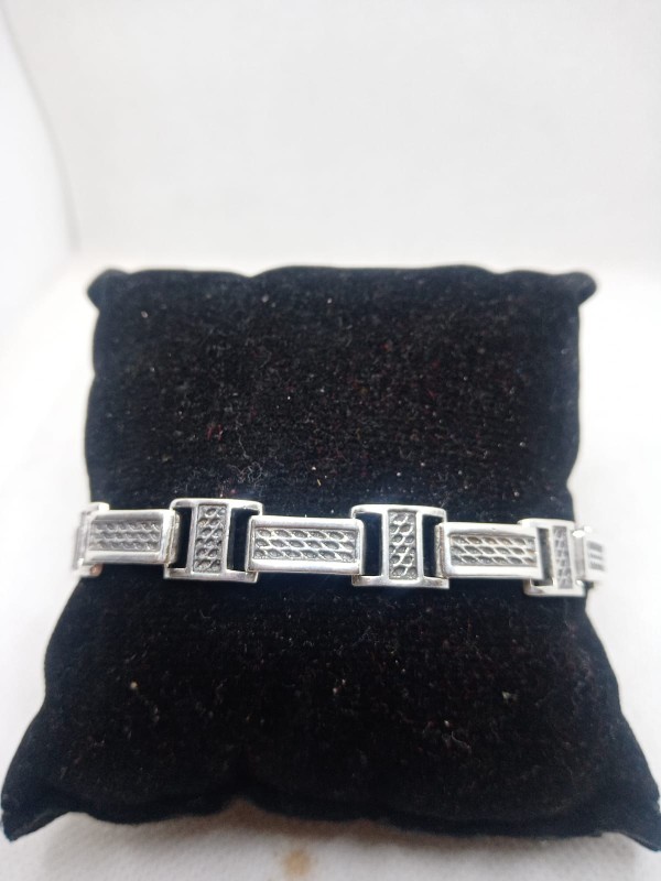 Pure silver 925 bracelet = 5